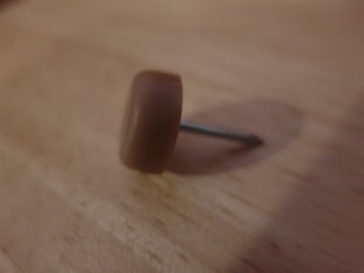 NG-1 NAIL GLIDES TAN 5/8"