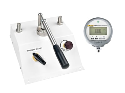 Fluke P5510-2700G-1 P5510 Calibrador neumatico 2 MPa (300 psi), 1 manometro