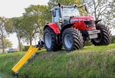 Yellow OMARV R2000 Ditch Bank Mower