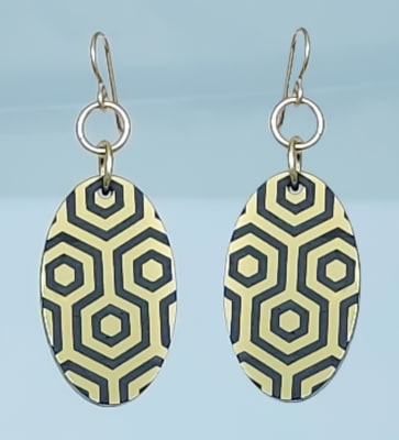 18g Earrings - Gold Acrylic - Shining Oval