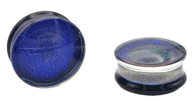 Small Opaline Keyhole Weight