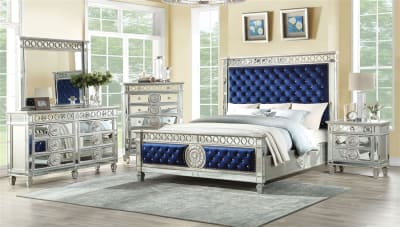 Varian 6 Piece Bedroom Set in Silver Finish by Acme - 26150