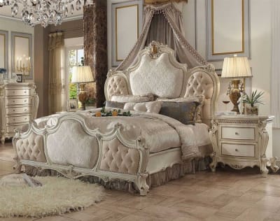 Picardy Traditional Bed in Antique Pearl Finish by Acme - 26880Q