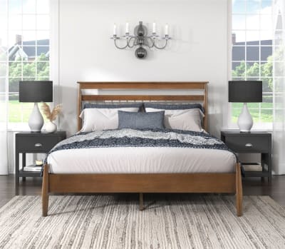 Arlo Queen Platform Bed in Chestnut Finish by Home Elegance - HEL-1599-1