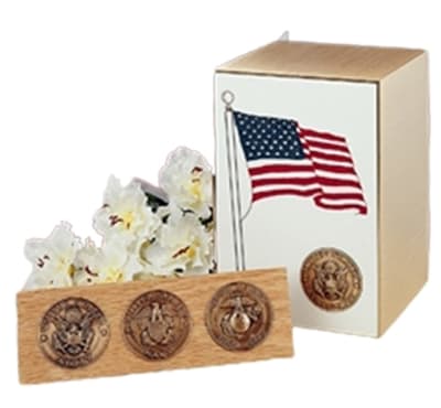 cremation urn bronze with flag panel
8x5.5x6
208ci
single inurnment