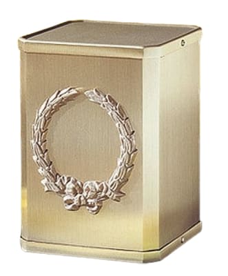 cremation urn
7.625x5.625x7.625
210ci
single inurnment