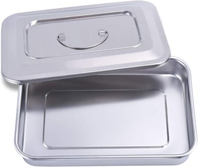 tray with cover and handle grip.
quality stainless steel.
12" l x 8" w x 2" d.