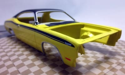 1971 Plymouth Duster ProShop Pre-Painted "Curious" Yellow with Black Vinyl Top (1/25) (fs)