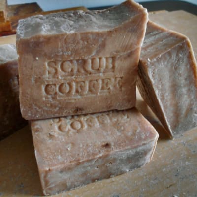 Natural Fresh Ground Coffee Brazilian Coffee Scrub Soap with Cocoa Butter