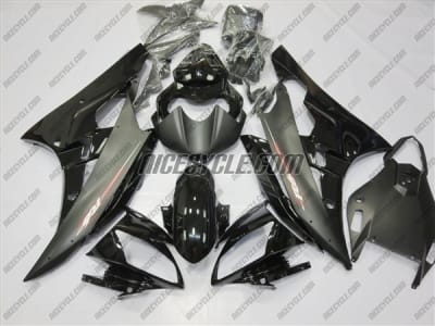 Yamaha YZF-R6 Matte Black/Gloss Fairings