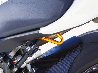 RACING HOOKS