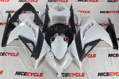 White/Black Kawasaki Ninja 300 Fairings