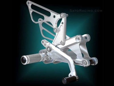 TRIUMPH DAYTONA 675R ('11-'12) REAR SETS