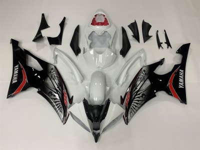 Yamaha YZF R6 Black White Fairings