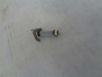 CHOKE SHAFT<br><font color="red">10085.033</font>