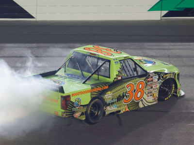 **Preorder** CHANDLER SMITH 2026 TROPHYCATCH DAYTONA RACED WIN 1:64 ARC DIECAST