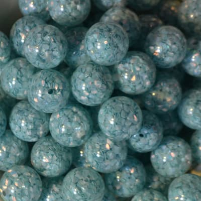 20mm resin bubblegum bead with Baby Blue sequins inside