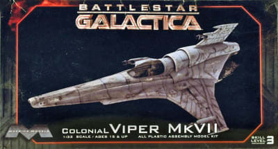 Moebius #916 1:32 Battlestar Galactica Colonial Viper Mk. VII