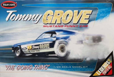 Polar_Lights_852_Tommy_Grove_Mustang_Funny_Car