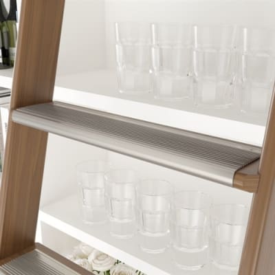 photo of STEP TREAD - RIBBED, ALUMINUM