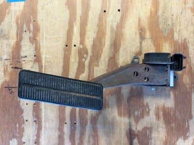 24x Vette Pedal