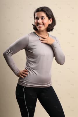 W's Ultralight Long-Sleeve Tee - Grey