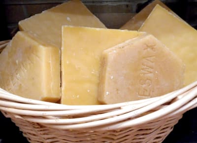 Pure Canadian Beeswax