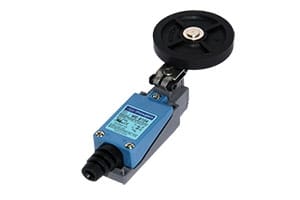 Moujen ME-8104-L Side Rotary Roller, 50mm Rubber Roller Mini Limit Switch