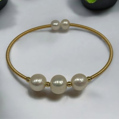 Renoir 3 Pearl Bangle - White