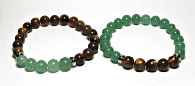 FB-08  STONE BEAD FRIENDHIP STRETCH BRACELET IN AVENTURINE & TIGER EYE (7 1/2")