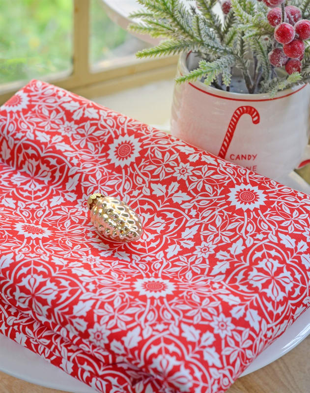 RED MOSAIC Backing Special