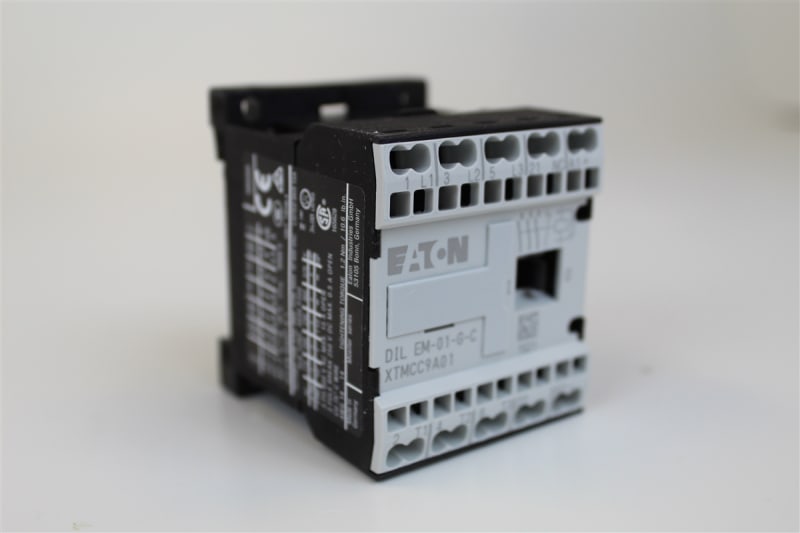 CONTACTOR