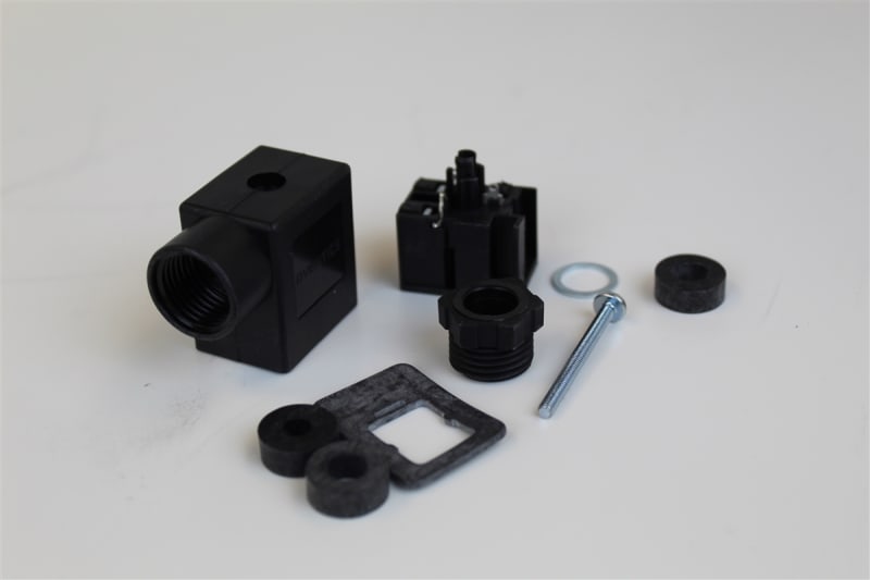 APPLIANCE PLUG