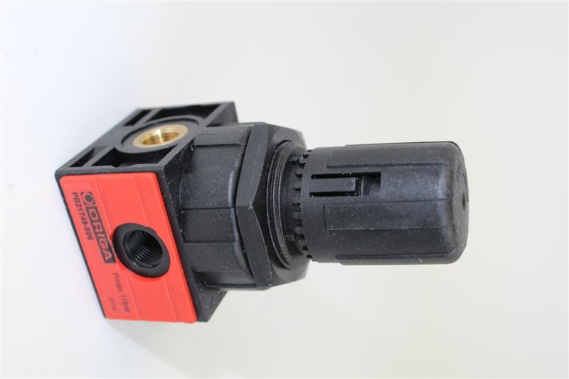 PRESSURE REDUCER