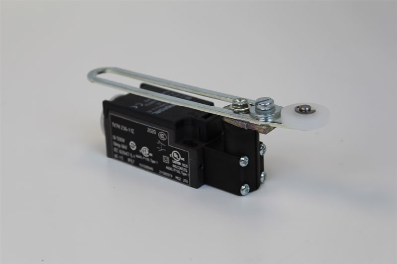 CONTROL SWITCH