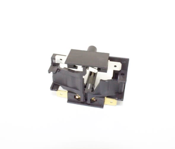 CONTACTOR