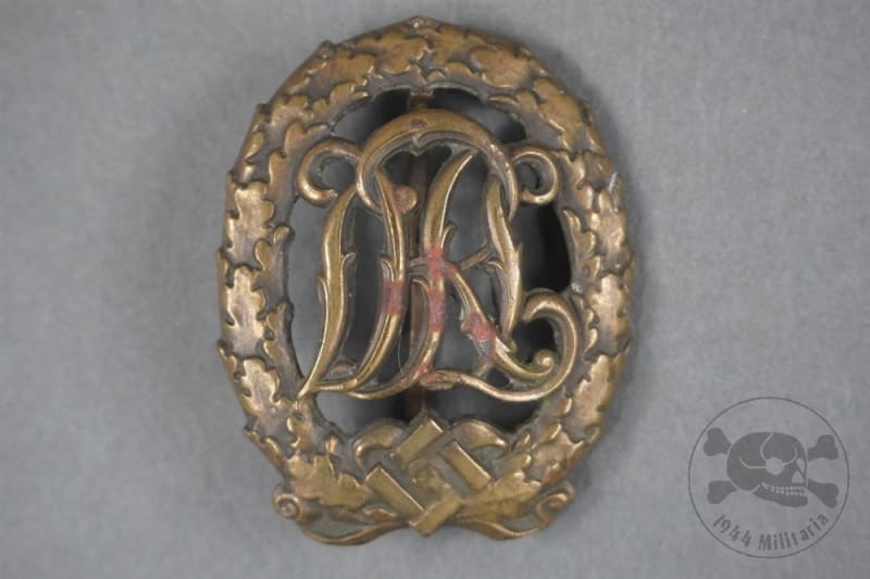 Original German WWII DRL Sports Badge in Bronze by Wernstein Jena