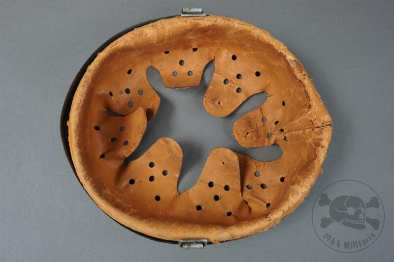 Original German WWII M31 Zinc Helmet Liner Size 66/59 1943