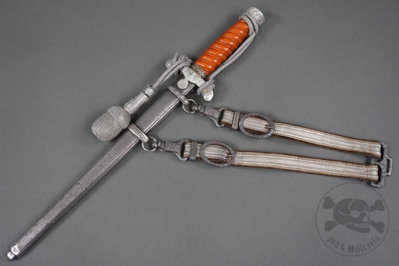 Original German WWII Heer Officers Dagger By WMW Original German WWII Heer Officers Dagger By WMW