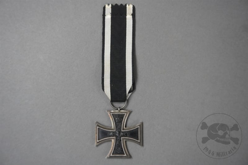 Original German WWI Iron Cross 2nd Class