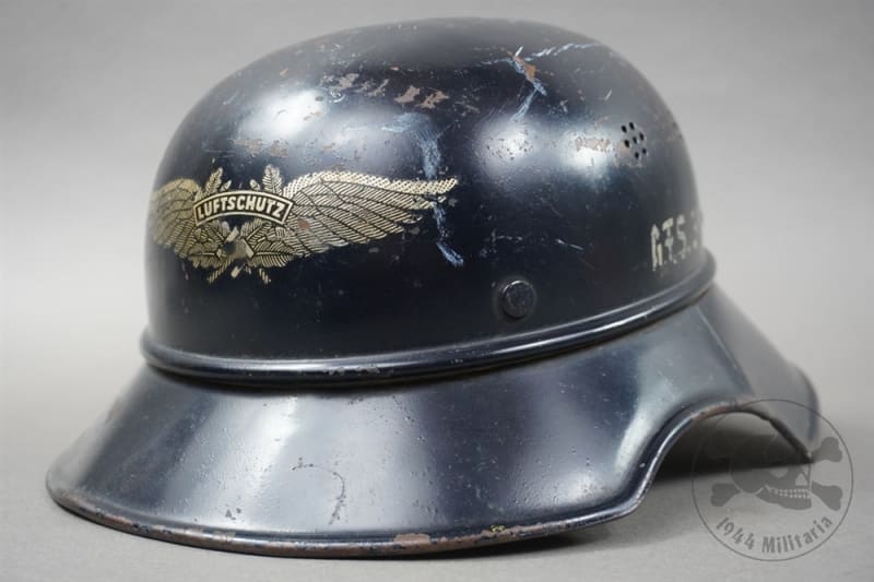 Original German WWII Luftschutz Gladiator Helmet