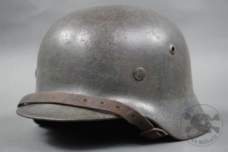 Original German WWII M35 Kriegsmarine Battleship Gray Camouflaged (Ex Single Decal) Helmet SE64
