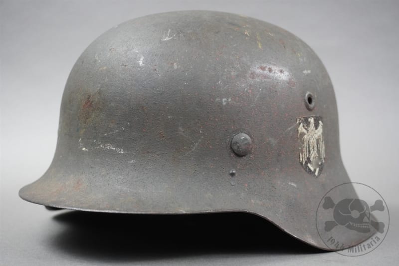 Original German WWII M42 Heer Single Decal Helmet NS66