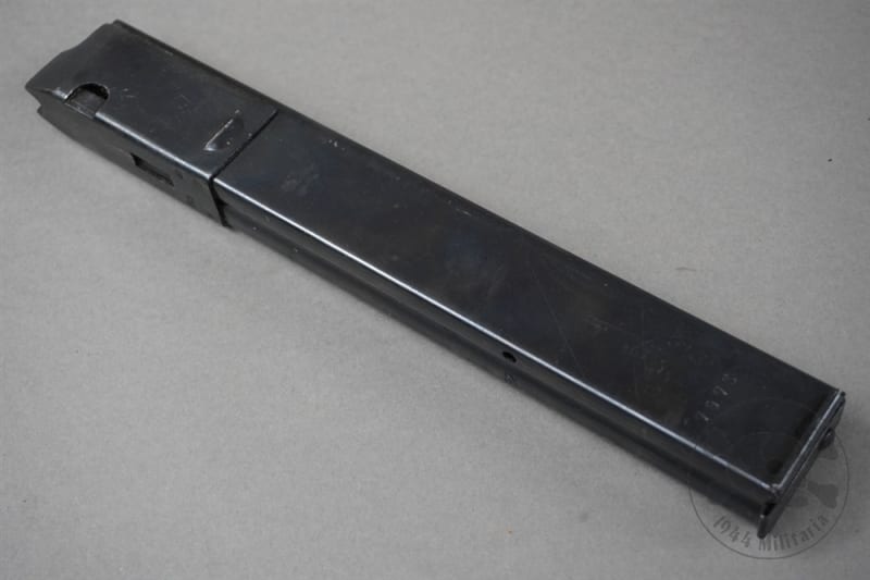Original German WWII MP38 u. MP40 Munitionsmagazin Marked fxo Dated 41 Smooth Body