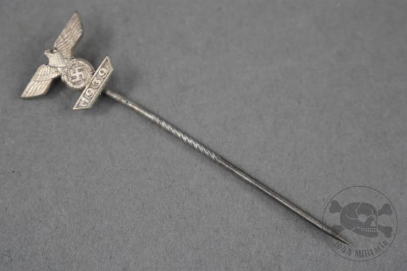 Original Third Reich Iron Cross Clasp Twist Stick Pin
