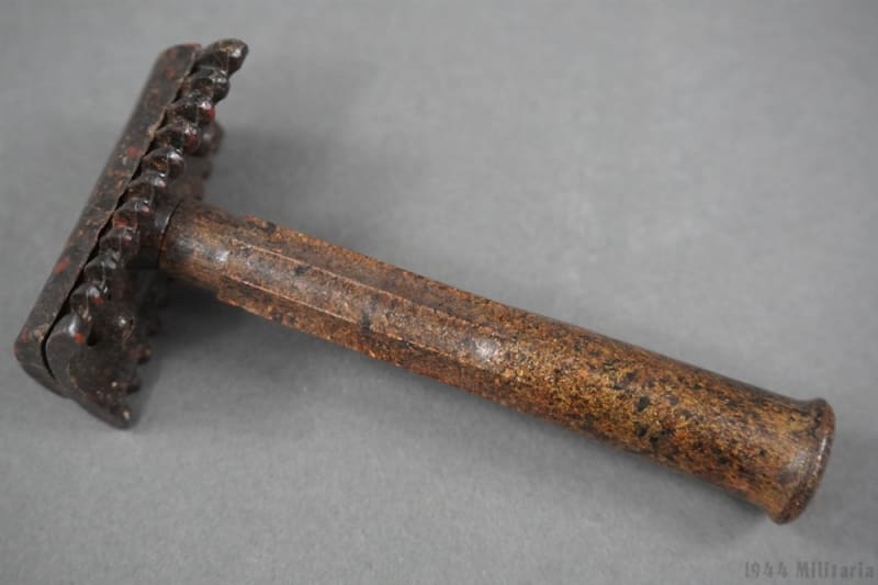 Original German WWII Wehrmacht Issue Razor