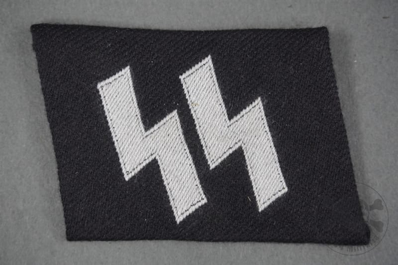 Unissued Original German WWII SS "Bevo" Runes EM/NCO Collar Tab