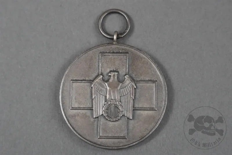 Original Third Reich Social Welfare Medal