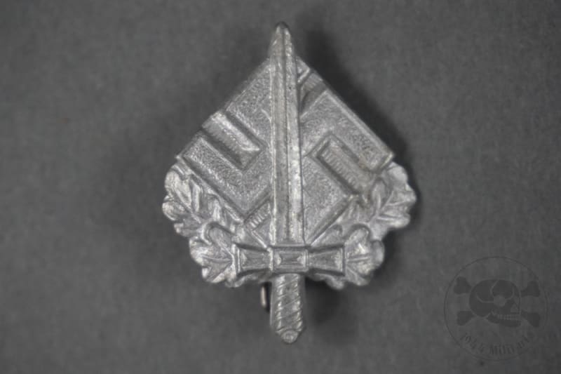 Original German WWII Winterhilfswerk (WHW) NSKOV (National Socialist War Victim's Care) Donation Tinnie