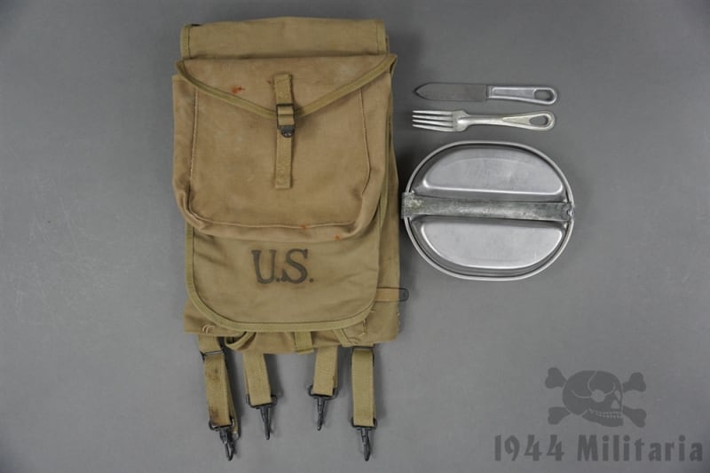 Original US WWII M-1928 Haversack Field Pack Dated 1943